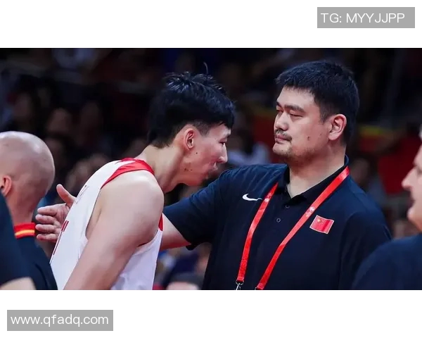 姚明身边的保镖团队揭秘他们的职责与训练过程全景展示